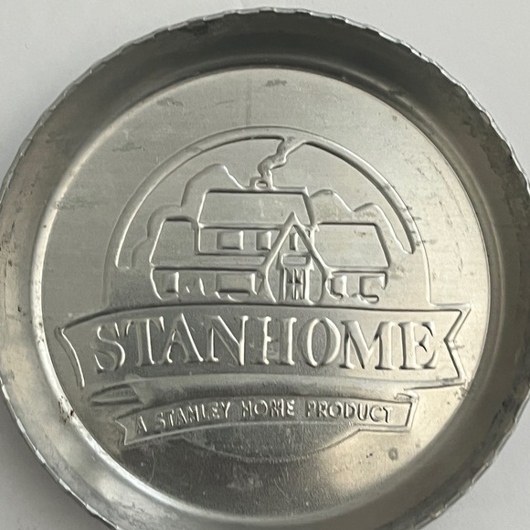 5 Vintage Stanley Metal Coasters - Picture 2 of 5